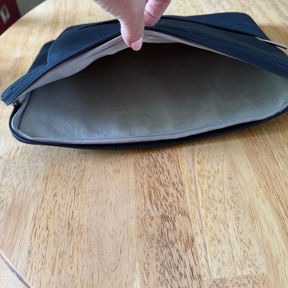 Lacdo padded laptop sleeve case 13-14” Navy Blue - Picture 5 of 9